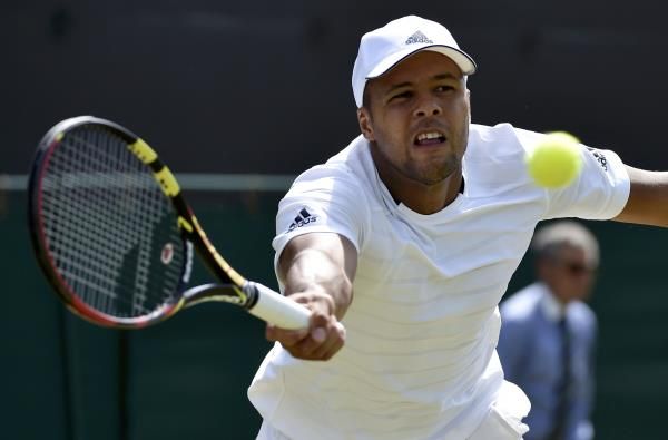2015-07-04t140745z_559893334_lr2eb74138m0d_rtrmadp_3_tennis-wimbledon_reuters
