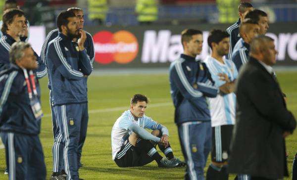 2015-07-04t230655z_1877286712_tb3eb741s79el_rtrmadp_3_soccer-copa-m26_reuters