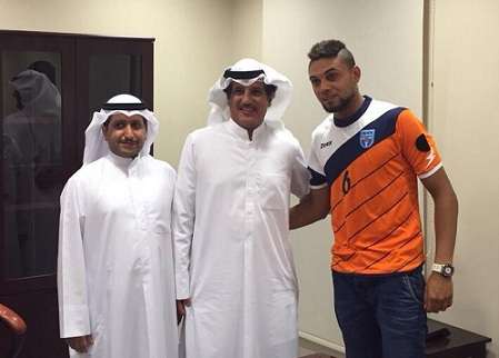 مرجان مع رئيس نادي كاظمة أسعد البنوان