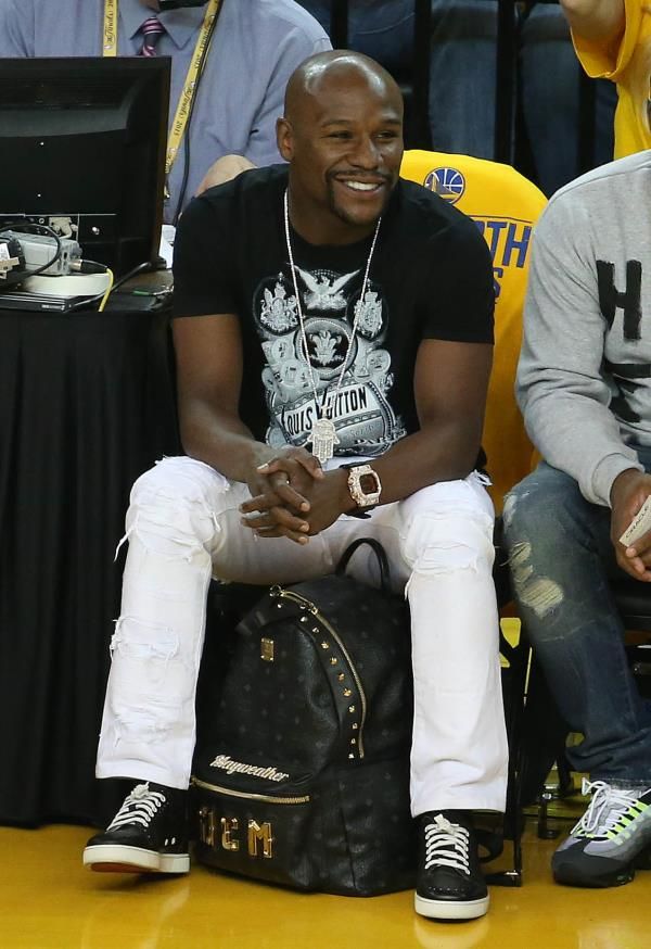 2015-06-05t021337z_1077036255_nocid_rtrmadp_3_nba-playoffs-cleveland-cavaliers-at-golden-state-warriors_reuters