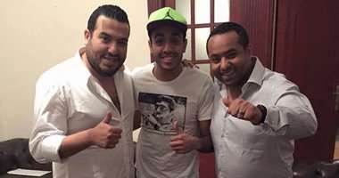 شريف منير حسن ومصطفى سيف العماري عضوي مجلس الزمالك مع كهربا