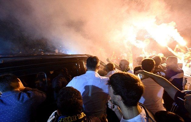 2A4242C300000578-0-image-a-21_1436135576672