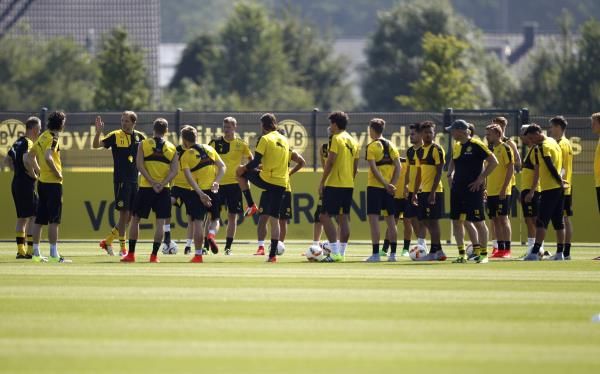 2015-06-30t091228z_1571417379_lr2eb6u0pkh7r_rtrmadp_3_soccer-germany_reuters