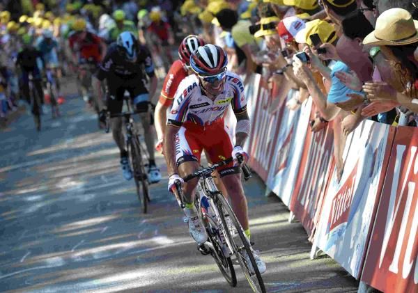 2015-07-06t165032z_217311278_pm1eb761fwe01_rtrmadp_3_cycling-tour_reuters