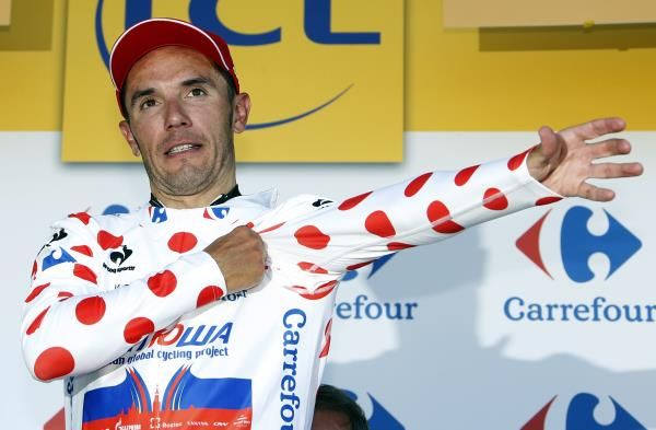 2015-07-06t163139z_202921029_pm1eb761f3l01_rtrmadp_3_cycling-tour_reuters