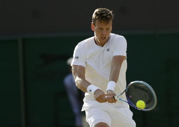 2015-07-06t172913z_977580609_lr2eb761ckf0n_rtrmadp_3_tennis-wimbledon_reuters