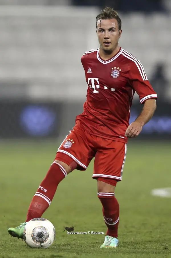 ?i=albums%2fmatches%2f928381%2f2014-01-09t194102z_616006650_gm1ea1a0a6d01_rtrmadp_3_soccer_reuters