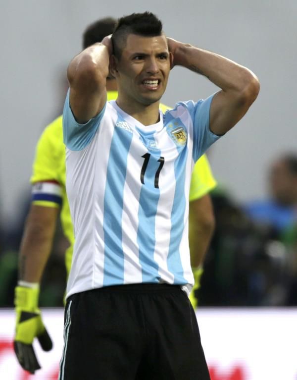 2015-07-04t213224z_749006885_tb3eb741ntq8y_rtrmadp_3_soccer-copa-m26_reuters