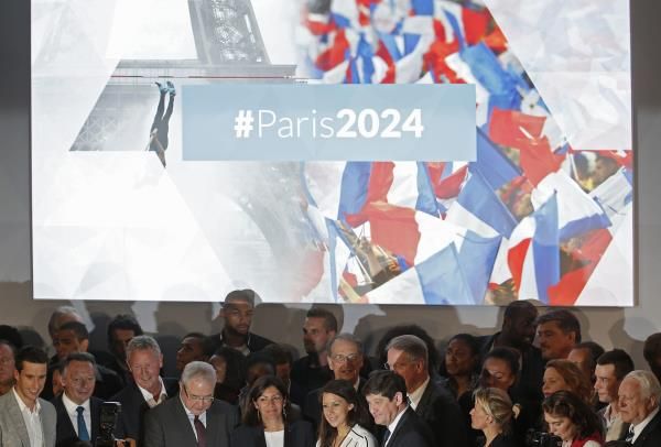 2015-06-23t112218z_605632536_pm1eb6n10mh01_rtrmadp_3_olympics-paris_reuters