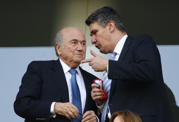 2014-06-13t055452z_1061995963_tb3ea6c1tsod9_rtrmadp_3_soccer-world-m01-bra-cro_reuters