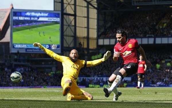2015-04-26t140914z_73058954_mt1aci13703152_rtrmadp_3_football_reuters
