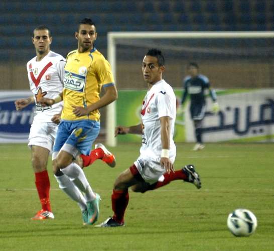 جانب من لقاء سابق بين شباب بلوزداد الجزائري والاسماعيلي المصري في كأس الاتحاد العربي للأندية (ارشيفية)