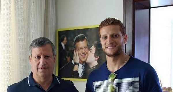 فخرالدين بن يوسف صحبة رئيس الترجي حمدي المدب