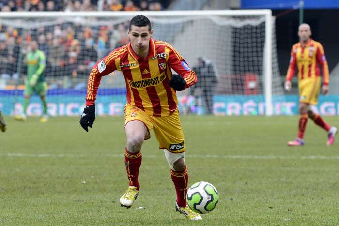 المهاجم يوهان توزجار 