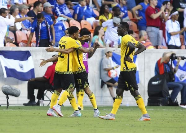 2015-07-12t010406z_1686756457_nocid_rtrmadp_3_soccer-gold-cup-jamaica-at-canada_reuters