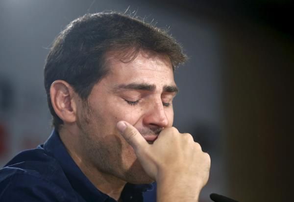 2015-07-12t110225z_1820915828_gf10000156821_rtrmadp_3_soccer-spain-casillas_reuters