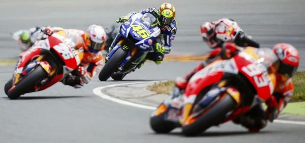 2015-07-12t132408z_950500219_lr2eb7c117x1b_rtrmadp_3_motorcycling-prix_reuters