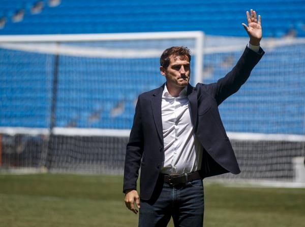 2015-07-13t125723z_2092245032_gf10000157851_rtrmadp_3_soccer-spain-casillas_reuters