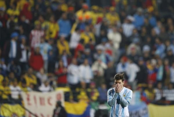 2015-06-27t001456z_1077247854_tb3eb6r00old6_rtrmadp_3_soccer-copa-21_reuters