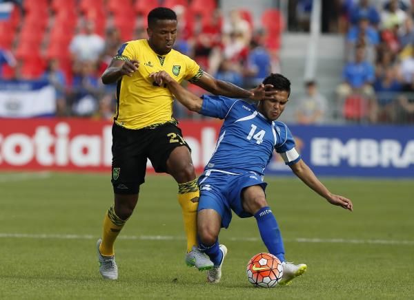 2015-07-14t231149z_1491594139_nocid_rtrmadp_3_soccer-gold-cup-jamaica-at-el-salvador_reuters