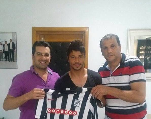 حسان الحرباوي بعد امضاء العقد مع النادي الصفاقسي 