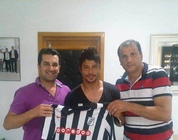 حسان الحرباوي بعد امضاء العقد مع النادي الصفاقسي 