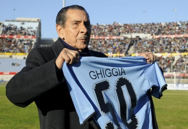 2015-07-16t224938z_2051716784_gf10000161280_rtrmadp_3_soccer-uruguay-ghiggia_reuters