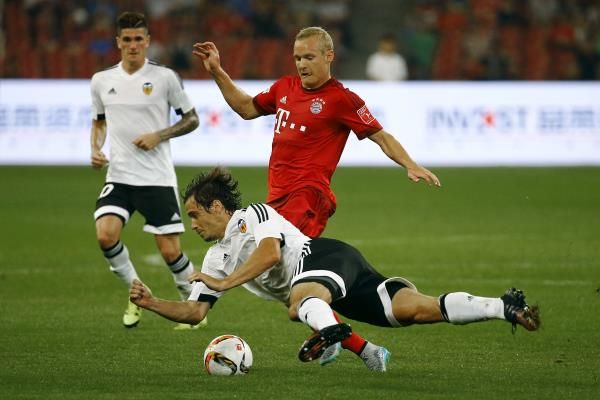 2015-07-18t124819z_1584624116_gf10000163233_rtrmadp_3_soccer-china_reuters