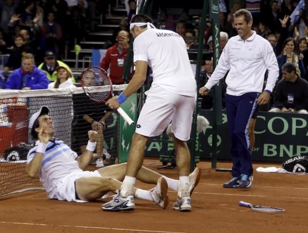 2015-07-18t170959z_168873305_gf10000163465_rtrmadp_3_tennis-davis_reuters