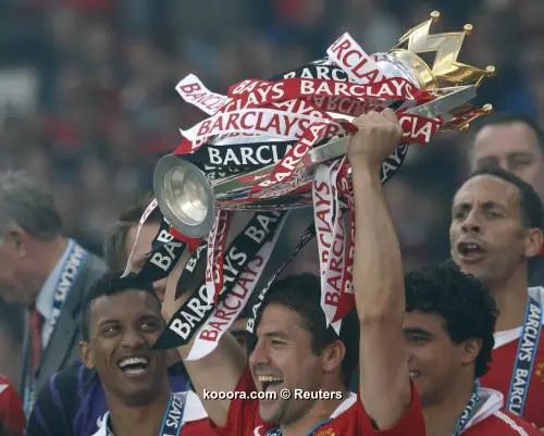 ?i=albums%2fteams%2f13%2f2011-05-222011-05-22t181742z_01_pnn51_rtridsp_3_soccer-england_reuters