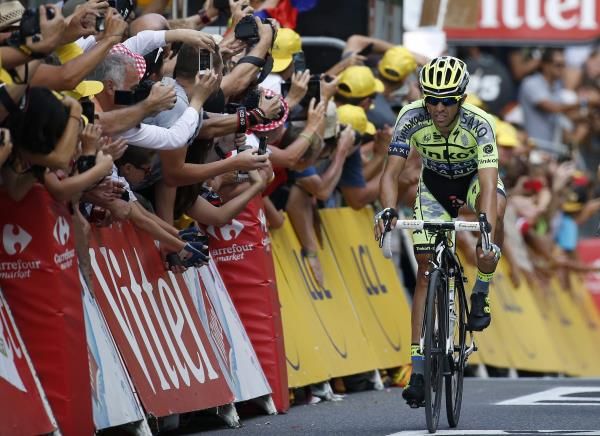 2015-07-20t163215z_45169796_pm1eb7k1fbj01_rtrmadp_3_cycling-tour_reuters