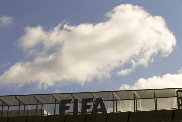 2015-07-20t094909z_668517172_lr2eb7k0r9ned_rtrmadp_3_soccer-fifa_reuters