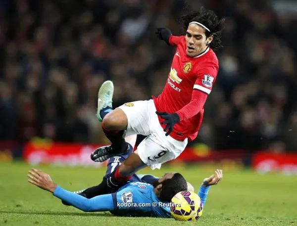 ?i=reuters%2f2014-12-02%2f2014-12-02t214111z_1413817932_gm1eac30fq701_rtrmadp_3_soccer-england_reuters