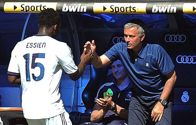 article-0-042dcc5700000514-416_634x420