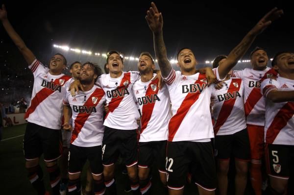 2014-12-11t040045z_1245646414_gm1eacb0wz901_rtrmadp_3_soccer-sudamericana_reuters