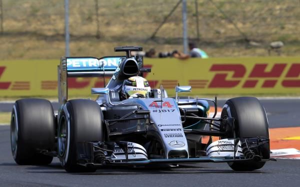 2015-07-25t103724z_93838450_lr2eb7p0ti1dj_rtrmadp_3_motor-racing-prix_reuters
