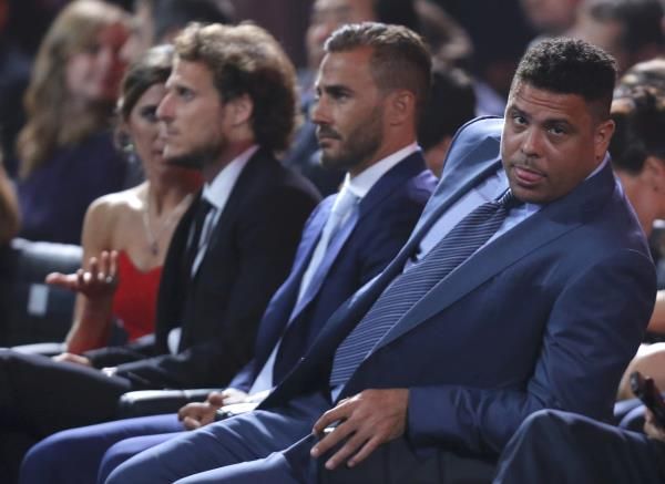 2015-07-25t151155z_505403224_lr2eb7p167kn2_rtrmadp_3_soccer-world-draw_reuters