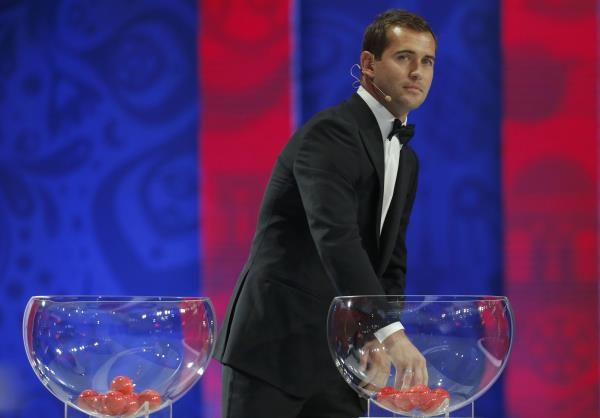 2015-07-25t170157z_331132283_lr2eb7p1bayvc_rtrmadp_3_soccer-world-draw_reuters