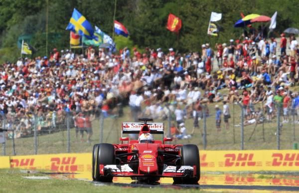 2015-07-26t132622z_2112964281_lr2eb7q11bo9v_rtrmadp_3_motor-racing-prix_reuters