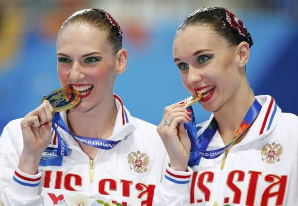 2015-07-26t155525z_39954495_lr2eb7q1882gx_rtrmadp_3_swimming-world-synchro_reuters
