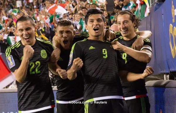 ?i=reuters%2f2015-07-27%2f2015-07-27t025002z_2103460178_nocid_rtrmadp_3_soccer-gold-cup-final-jamaica-at-mexico_reuters