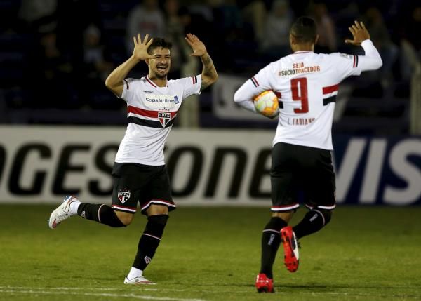 2015-04-16t022554z_1956970795_gf10000060800_rtrmadp_3_soccer-libertadores_reuters