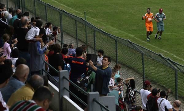 2015-07-27t194702z_2045916867_gm1eb7s0a8q01_rtrmadp_3_soccer-ronaldinho_reuters