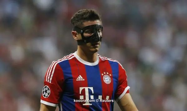 ?i=albums%2fmatches%2f85860%2f2015-05-12t193324z_74460804_mt1aci13737337_rtrmadp_3_football_reuters