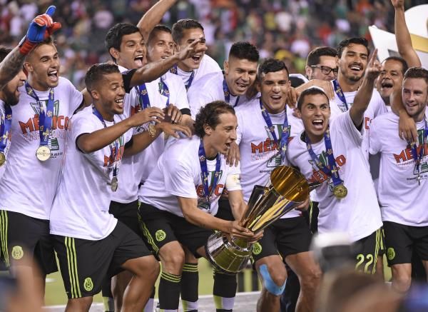 2015-07-27t024217z_1890696659_nocid_rtrmadp_3_soccer-gold-cup-final-jamaica-at-mexico_reuters