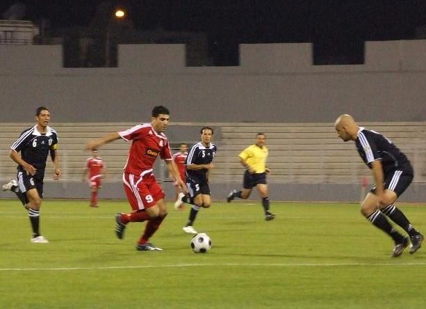 فادي لافي يشق طريقه نحو مرمى البقعة