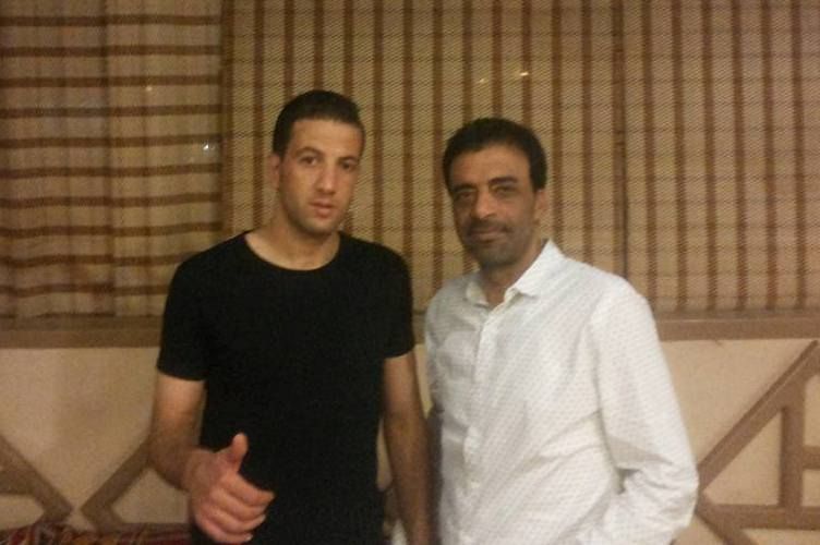 الباعور مع وكيل اعماله السيلاوي