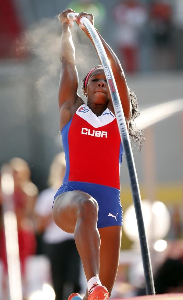 2015-07-23t235624z_1245774_nocid_rtrmadp_3_pan-am-games-track-and-field_reuters