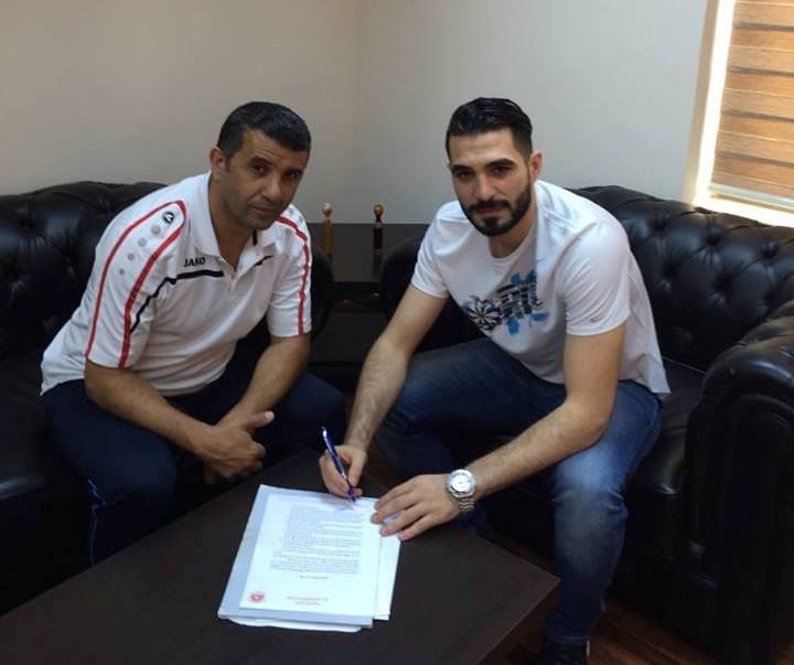 الطيار يوقع بحضور عدس