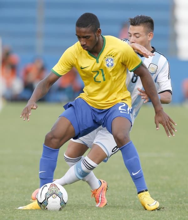 2015-02-01t234610z_607326375_gm1eb220ldl01_rtrmadp_3_soccer-latam-youth_reuters